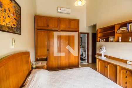 Casa de condomínio à venda com 849m², 4 quartos e 6 vagasSuíte 3