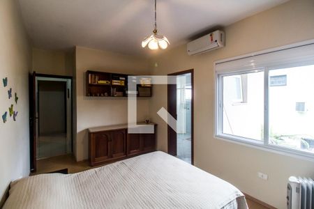 Casa de condomínio à venda com 849m², 4 quartos e 6 vagasSuíte 4