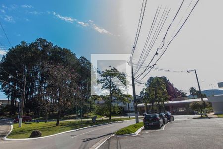 Casa de condomínio à venda com 849m², 4 quartos e 6 vagasVista da Rua