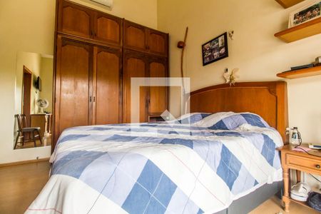 Casa de condomínio à venda com 849m², 4 quartos e 6 vagasSuíte 2