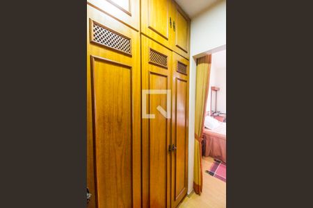 Casa de condomínio à venda com 849m², 4 quartos e 6 vagasSuíte 1