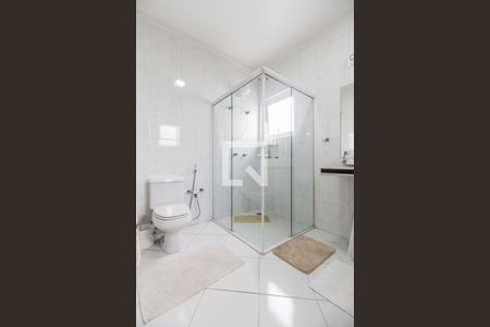 Casa de condomínio à venda com 849m², 4 quartos e 6 vagasBanheiro da Suíte 4