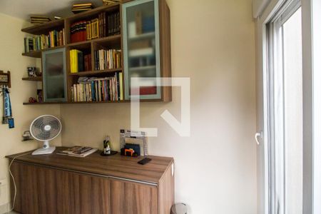 Casa de condomínio à venda com 849m², 4 quartos e 6 vagasEscritório