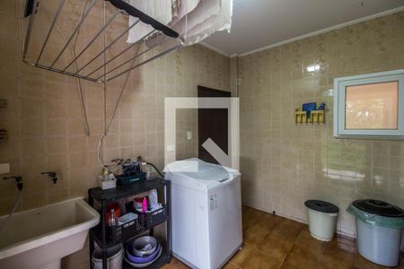 Casa de condomínio à venda com 849m², 4 quartos e 6 vagasÁrea de Serviço