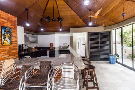 Casa de condomínio à venda com 849m², 4 quartos e 6 vagasÁrea gourmet