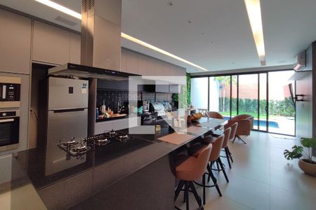 Casa de condomínio à venda com 200m², 3 quartos e 4 vagasCozinha