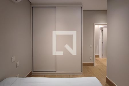 Quarto Suíte de casa de condomínio à venda com 3 quartos, 200m² em Swiss Park, Campinas