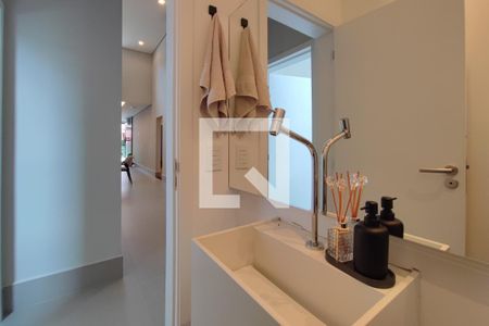 Casa de condomínio à venda com 200m², 3 quartos e 4 vagasLavabo