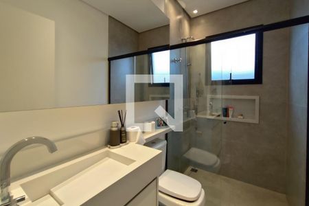 Banheiro Suíte de casa de condomínio à venda com 3 quartos, 200m² em Swiss Park, Campinas