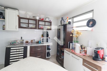 Casa à venda com 290m², 3 quartos e 5 vagas Casa à venda com 290m², 3 quartos e 5 vagasCozinha e Área de Serviço