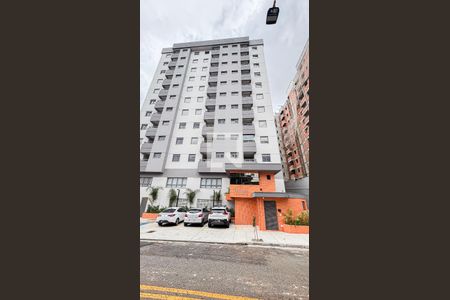 Apartamento à venda com 40m², 1 quarto e 1 vaga Apartamento à venda com 40m², 1 quarto e 1 vagaFachada