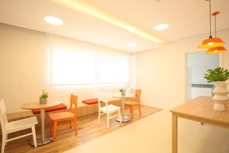 Apartamento para alugar com 27m², 1 quarto e sem vagaÁrea comum - Salão de festas