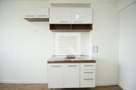 Sala/cozinha  de apartamento para alugar com 1 quarto, 27m² em Vila Andrade, São Paulo