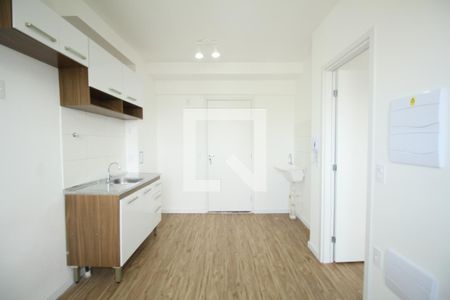 Sala/cozinha  de apartamento para alugar com 1 quarto, 27m² em Vila Andrade, São Paulo