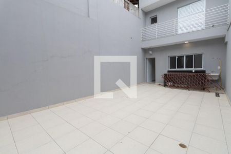 Casa à venda com 247m², 3 quartos e 3 vagasQuintal