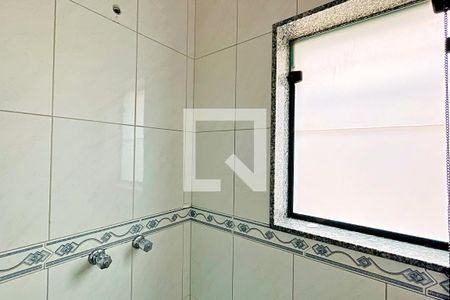 Casa à venda com 260m², 3 quartos e 5 vagasBanheiro 2