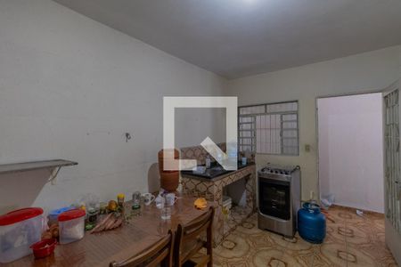 Casa à venda com 220m², 6 quartos e 2 vagasCasa 2 Cozinha