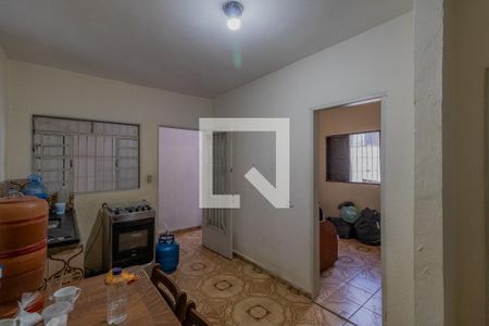 Casa à venda com 220m², 6 quartos e 2 vagasCasa 2 Cozinha
