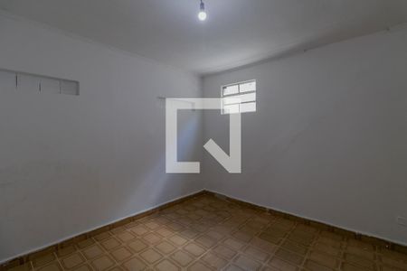Casa à venda com 220m², 6 quartos e 2 vagasCasa 1 Quarto 2