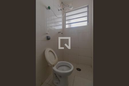 Casa à venda com 220m², 6 quartos e 2 vagasCasa 1 Banheiro Suíte