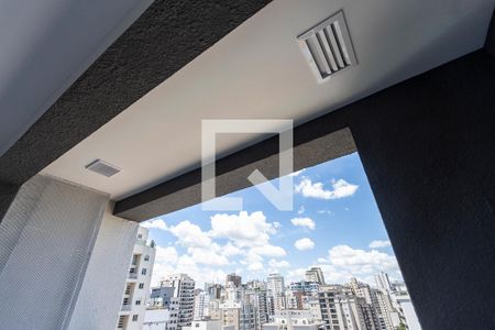 Apartamento à venda com 191m², 3 quartos e 3 vagas Apartamento à venda com 191m², 3 quartos e 3 vagasVaranda da Área de Serviço