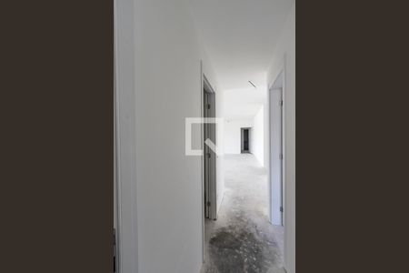 Apartamento à venda com 191m², 3 quartos e 3 vagas Apartamento à venda com 191m², 3 quartos e 3 vagasCorredor