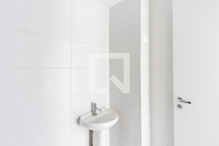 Apartamento à venda com 191m², 3 quartos e 3 vagas Apartamento à venda com 191m², 3 quartos e 3 vagasBanheiro Social