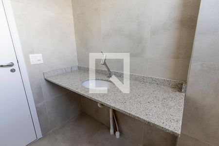 Apartamento à venda com 191m², 3 quartos e 3 vagas Apartamento à venda com 191m², 3 quartos e 3 vagasBanheiro do Quarto 2