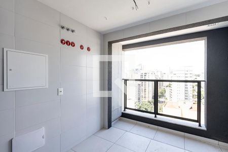 Apartamento à venda com 191m², 3 quartos e 3 vagas Apartamento à venda com 191m², 3 quartos e 3 vagasÁrea de Serviço