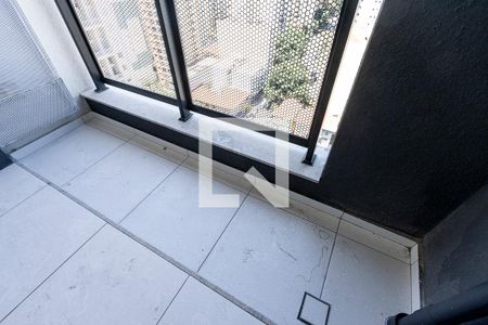 Apartamento à venda com 191m², 3 quartos e 3 vagas Apartamento à venda com 191m², 3 quartos e 3 vagasVaranda da Área de Serviço