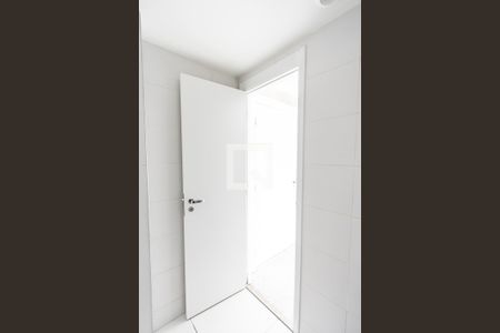 Apartamento à venda com 191m², 3 quartos e 3 vagas Apartamento à venda com 191m², 3 quartos e 3 vagasBanheiro Social