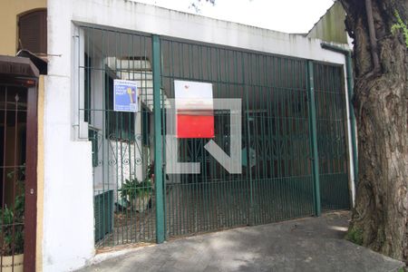 Casa à venda com 100m², 2 quartos e 2 vagasFachada