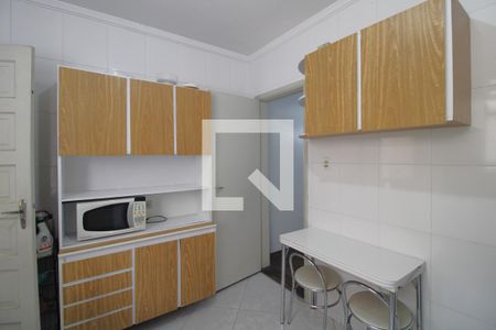 Casa à venda com 100m², 2 quartos e 2 vagasCozinha