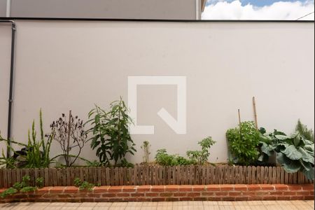 Casa à venda com 330m², 3 quartos e 4 vagasHorta