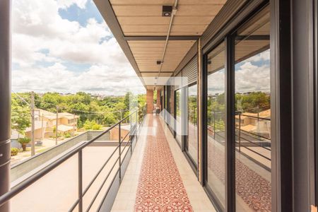 Casa à venda com 330m², 3 quartos e 4 vagasVaranda Biblioteca e Suítes