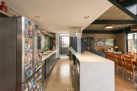 Casa à venda com 330m², 3 quartos e 4 vagasCozinha