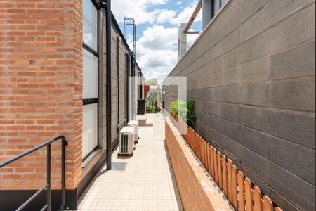 Casa à venda com 330m², 3 quartos e 4 vagasCorredor de Serviço
