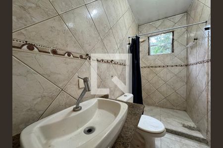 Casa de condomínio à venda com 180m², 3 quartos e 1 vagaBanheiro Social