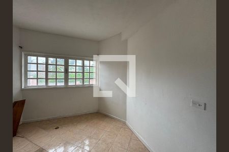Casa de condomínio à venda com 180m², 3 quartos e 1 vagaQuarto 2