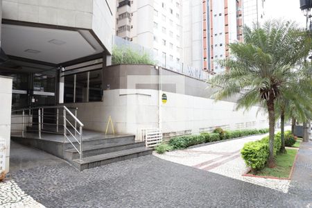 Apartamento para alugar com 53m², 1 quarto e 1 vagaFachada