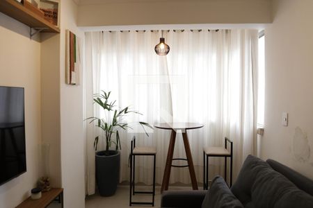 Sala de apartamento para alugar com 1 quarto, 53m² em Setor Bueno, Goiânia