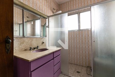 Casa à venda com 400m², 2 quartos e 3 vagasBanheiro