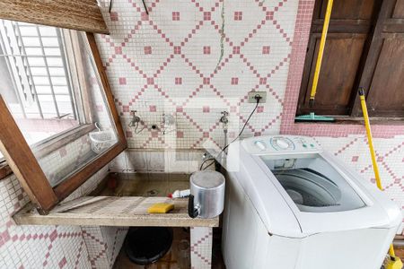 Casa à venda com 400m², 2 quartos e 3 vagasVaranda - Lavanderia