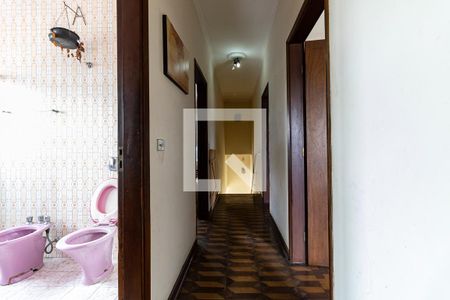 Corredor de casa à venda com 2 quartos, 400m² em Vila da Saúde, São Paulo