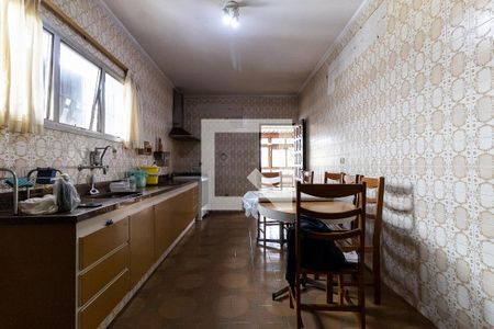 Casa à venda com 400m², 2 quartos e 3 vagasCozinha