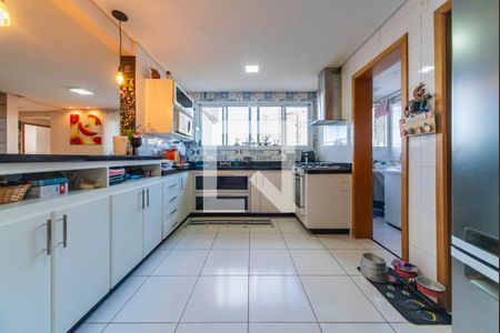 Apartamento à venda com 100m², 3 quartos e 2 vagasCozinha