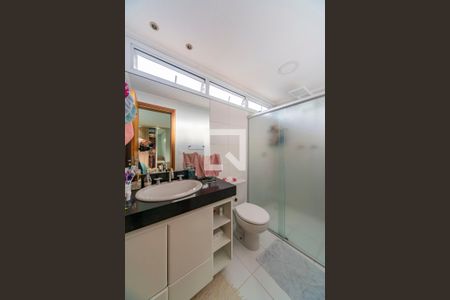 Apartamento à venda com 100m², 3 quartos e 2 vagasBanheiro do Quarto 3