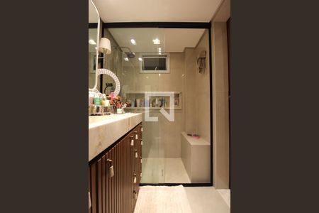 Apartamento à venda com 150m², 3 quartos e 2 vagasBanheiro da Suíte