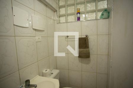 Casa à venda com 208m², 5 quartos e 2 vagas Casa à venda com 208m², 5 quartos e 2 vagasCASA DE ALUGUEL 2