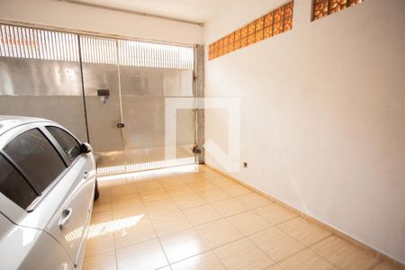 Casa à venda com 208m², 5 quartos e 2 vagas Casa à venda com 208m², 5 quartos e 2 vagasGARAGEM